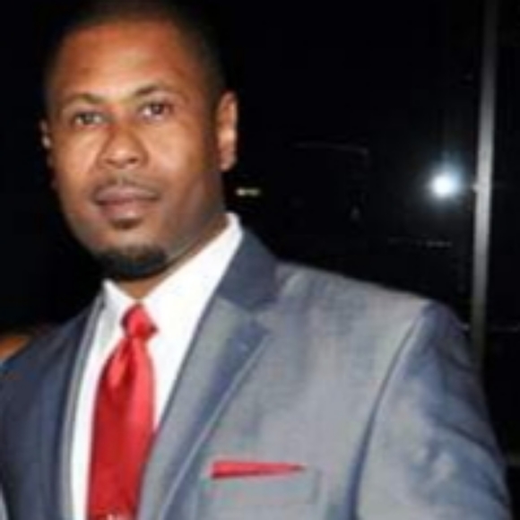 Meet your Posher, Steven - Picture 3 of 3